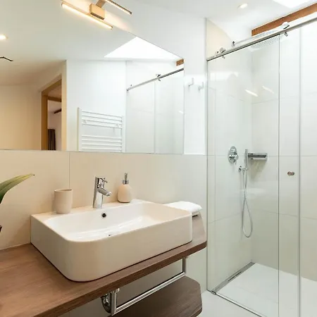 Meranoview Apartment Marling