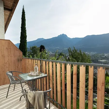 Meranoview Apartment